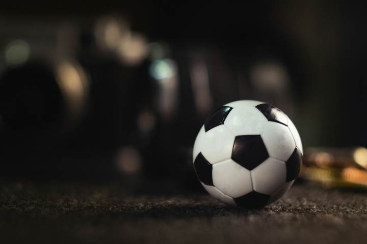 世界杯19日前瞻丨季军赛迎英法大战：德尚确认姆巴佩带伤请战冲金靴，图赫尔回应特朗普公开吐槽并称无离任打算